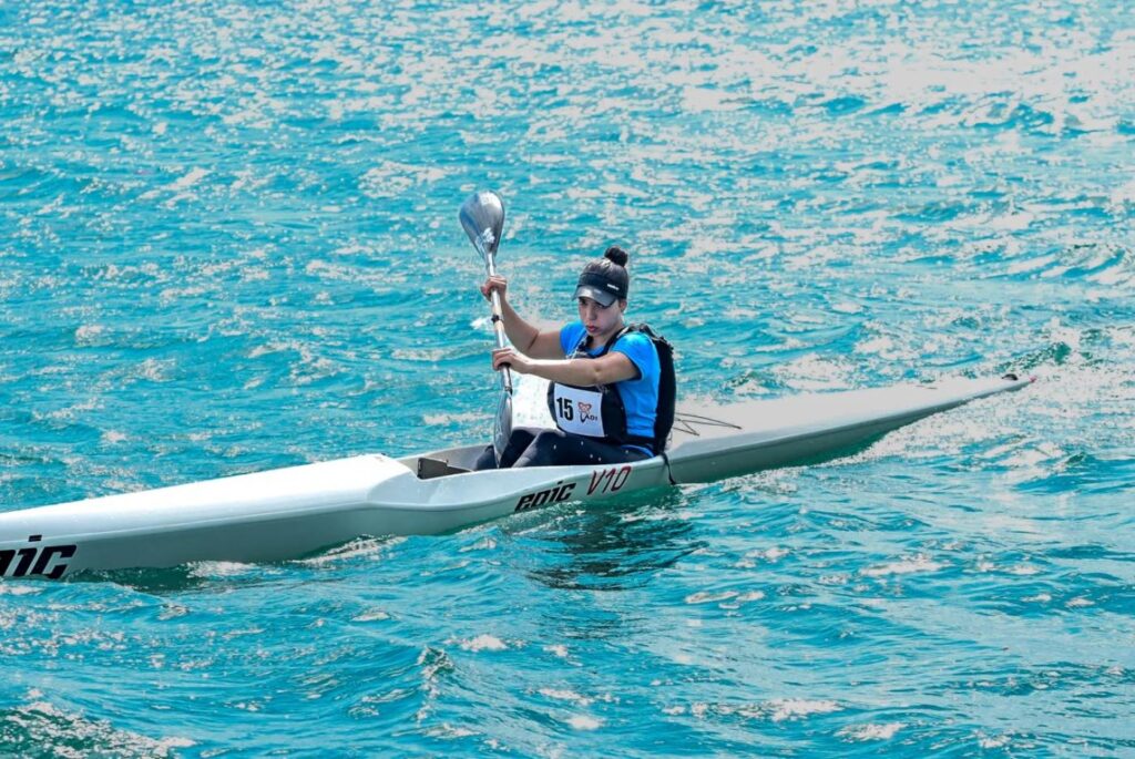 Atleta santista disputará Copa do Mundo e Mundial de canoagem