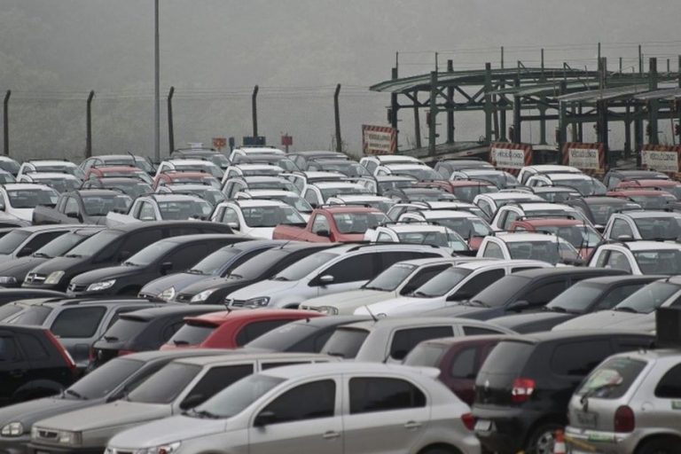 Comércio eletrônico atrai montadoras e impulsiona mercado de veículos comerciais