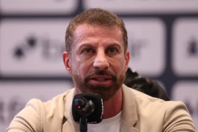 Presidente do Vasco anuncia que clube não jogará mais no Maracanã; entenda
