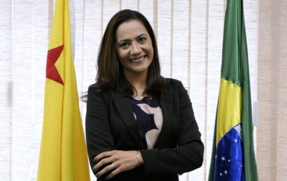 Mailza Assis é reeleita governadora do Acre no segundo turno das Eleições 2026