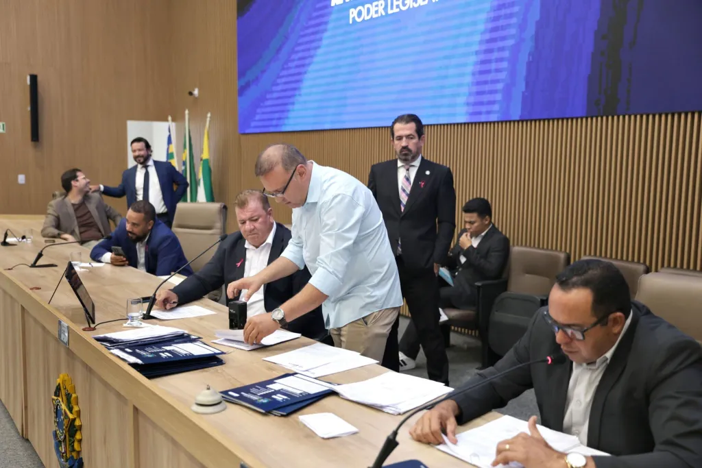Aprovado na Câmara nesta quinta-feira, programa Acelera Aparecida segue para sanção do prefeito