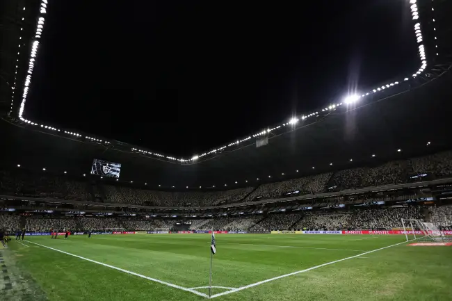 Jogos de hoje, terça, 1 de setembro: onde assistir futebol ao vivo e horários