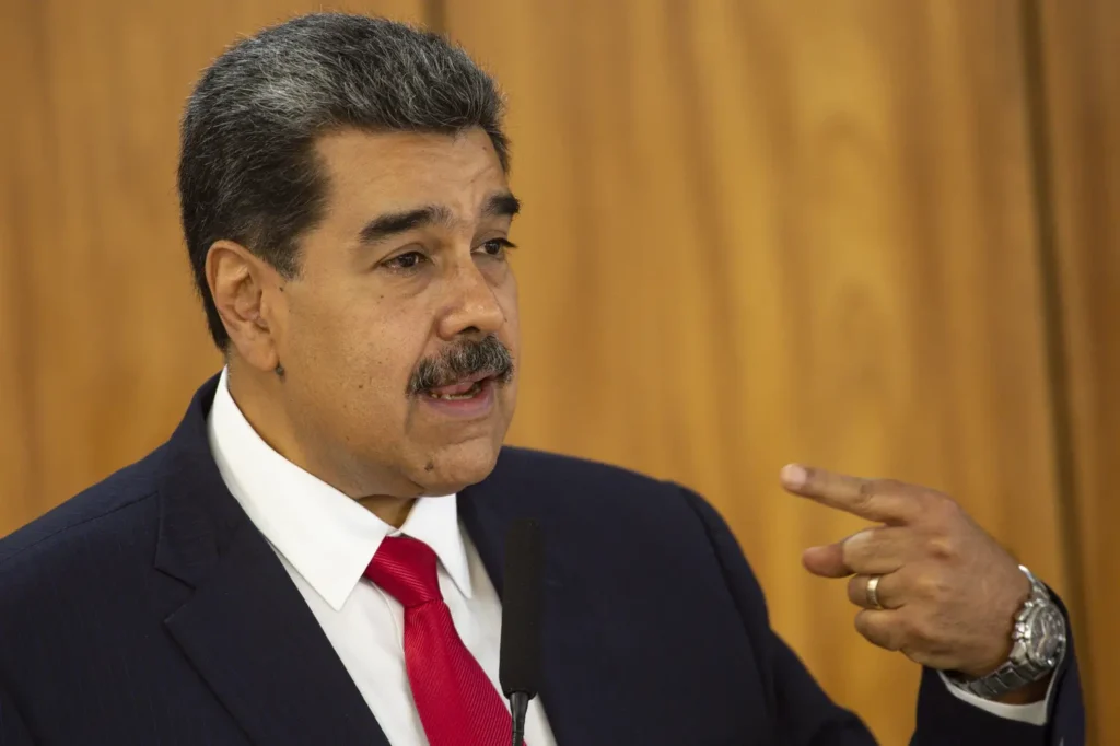 “Não são mais uma ameaça”: Maduro e Flores participam de 2° audiência