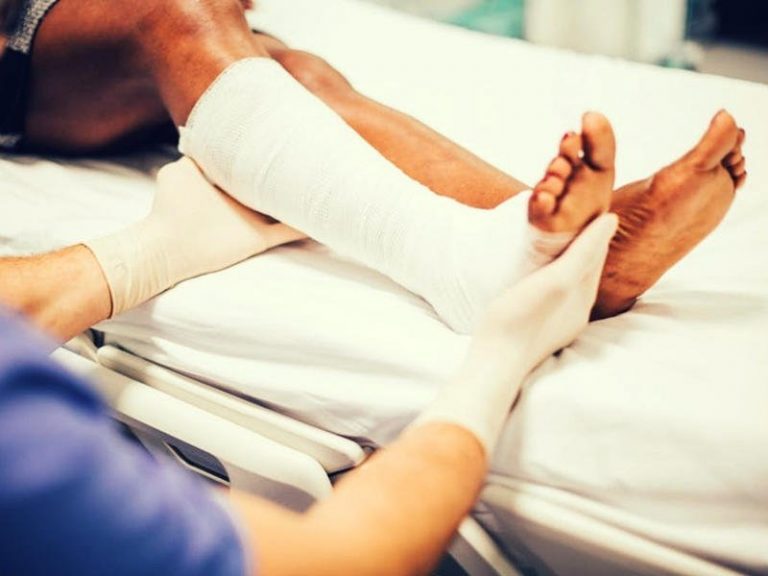 Clínica oferece consultas grátis de 12 especialidades em Aparecida