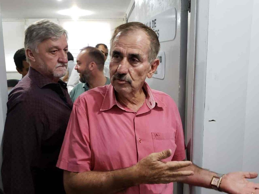'É um amigo, um bom vereador', lamenta Mendanha sobre baixa do MDB