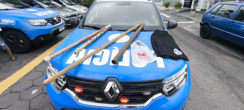 Integrantes de torcida organizada do Vila Nova são presos após roubo em Aparecida de Goiânia
