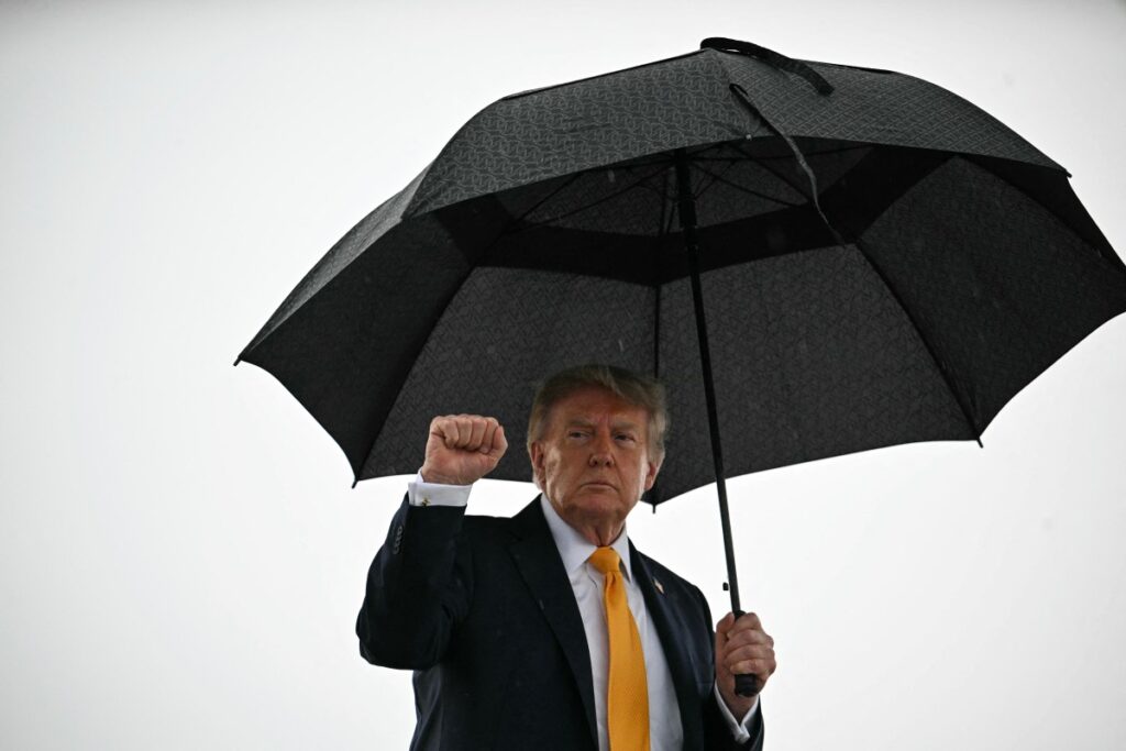 Trump exime Rússia de novas sanções aprovadas pelo Congresso