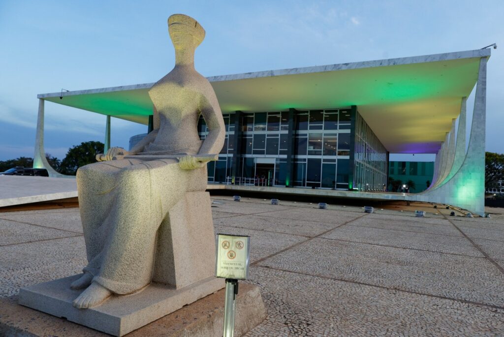 STF aposta em estratégia dupla para distensionar relação com novo Senado; veja qual é