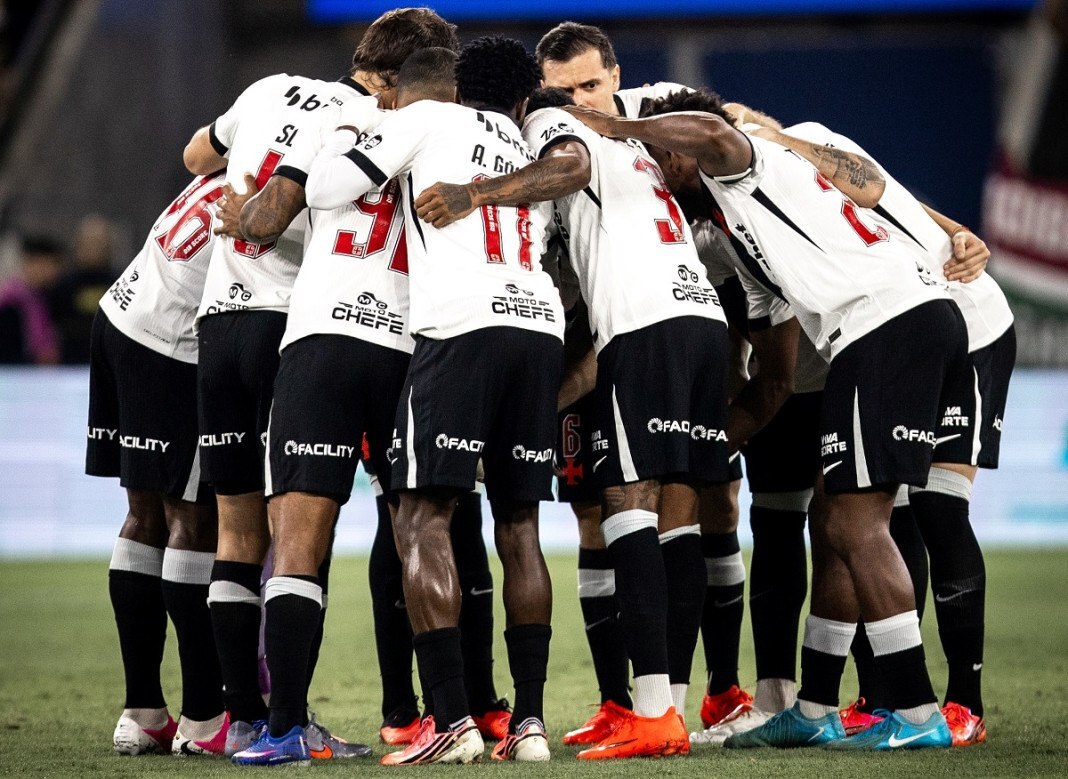 São Januário ou Maracanã? Veja onde o Vasco deve enfrentar o Palmeiras pela Copa do Brasil