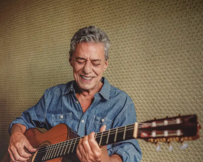 Os funkeiros que reinventaram clássicos de Chico Buarque em versão ousada