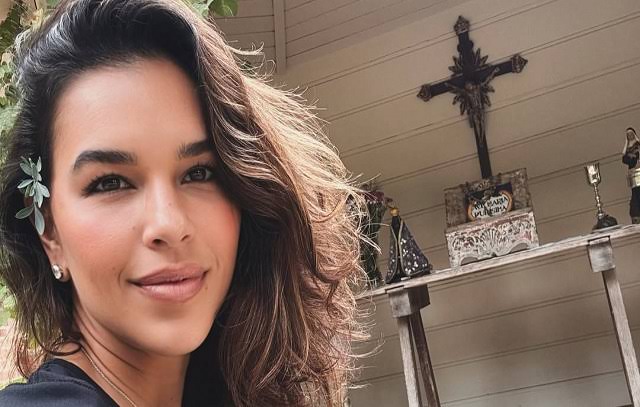 Mariana Rios anuncia que está grávida