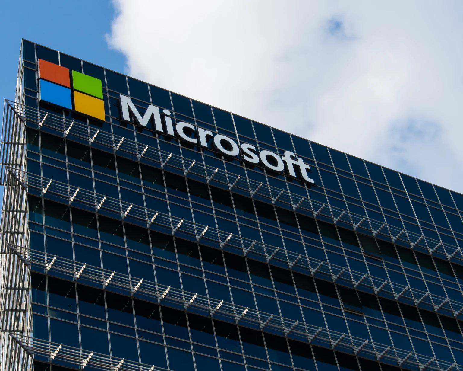 Microsoft: 48% de crescimento do Azure e ainda não é suficiente