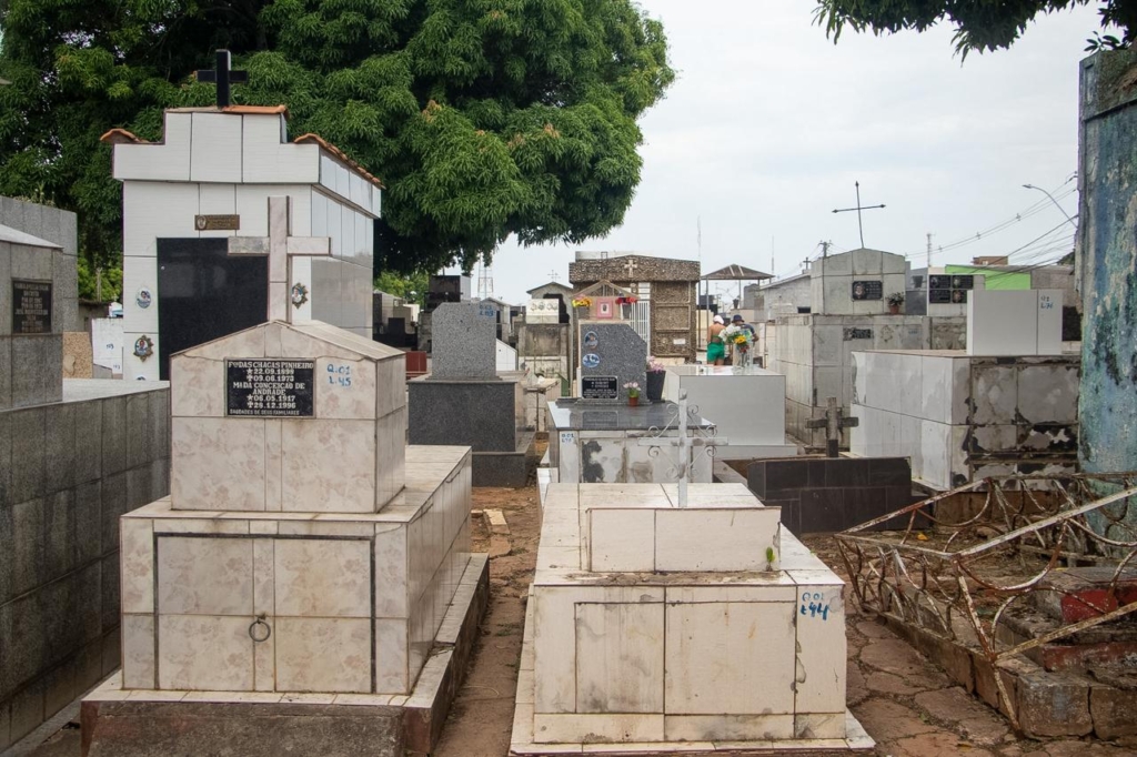 Prefeitura de Rio Branco prepara cemitérios para receber mais de 40 mil visitantes no Dia de Finados