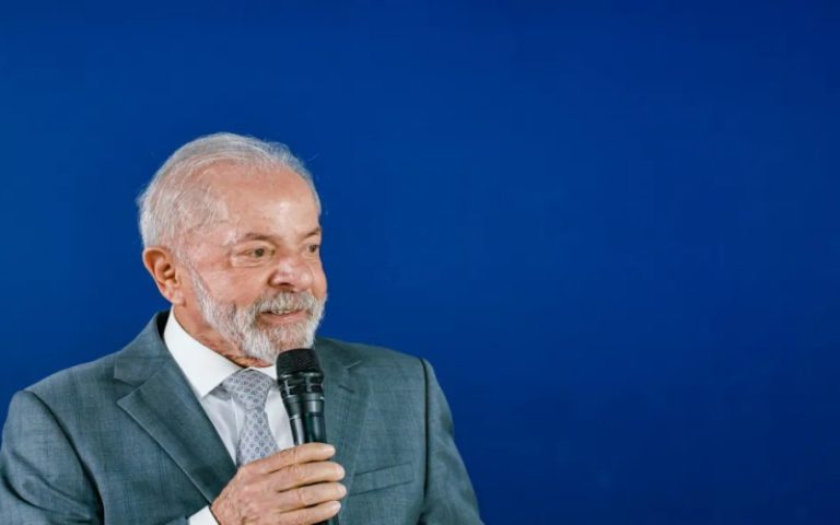 Taxa de desemprego cai para 5,2% no 3º trimestre, a menor para o período desde 2012