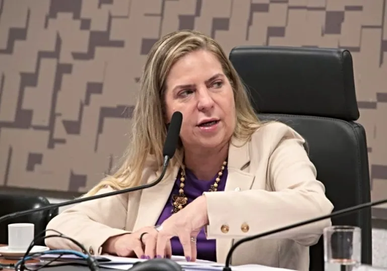 Luizianne Lins apoia a PEC que busca fortalecer soberania digital e autonomia tecnológica do País