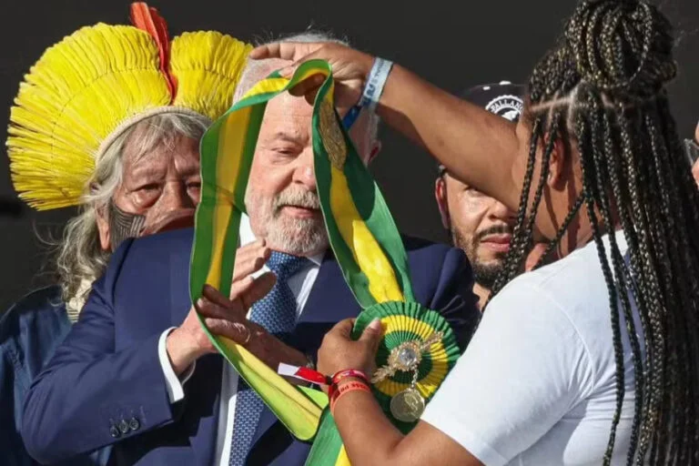 Lula reeleito: como será a passagem da faixa presidencial em 2027?