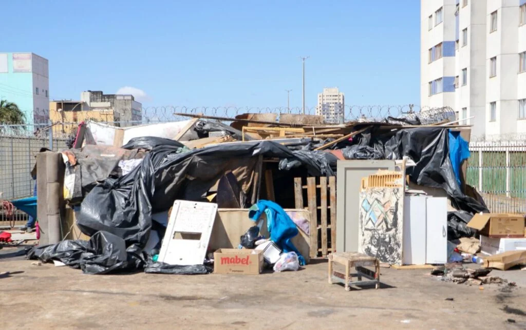 Governo do DF realiza ação de acolhimento para moradores de rua