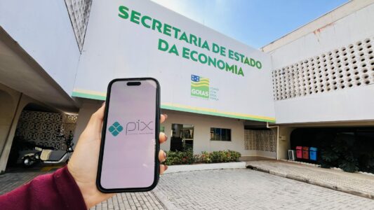 Goiás terá pagamento de impostos por Pix e Pix Automático a partir de 2027