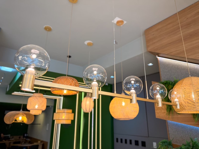 Iluminar Decor acompanha as tendências do mercado e oferece soluções personalizadas para cada projeto