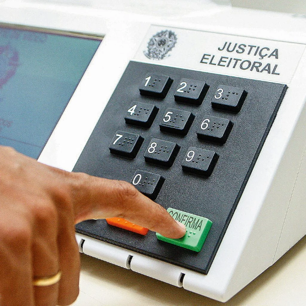 Veja quem foram os deputados federais mais votados em Quixeramobim em 2026 e compare com 2022