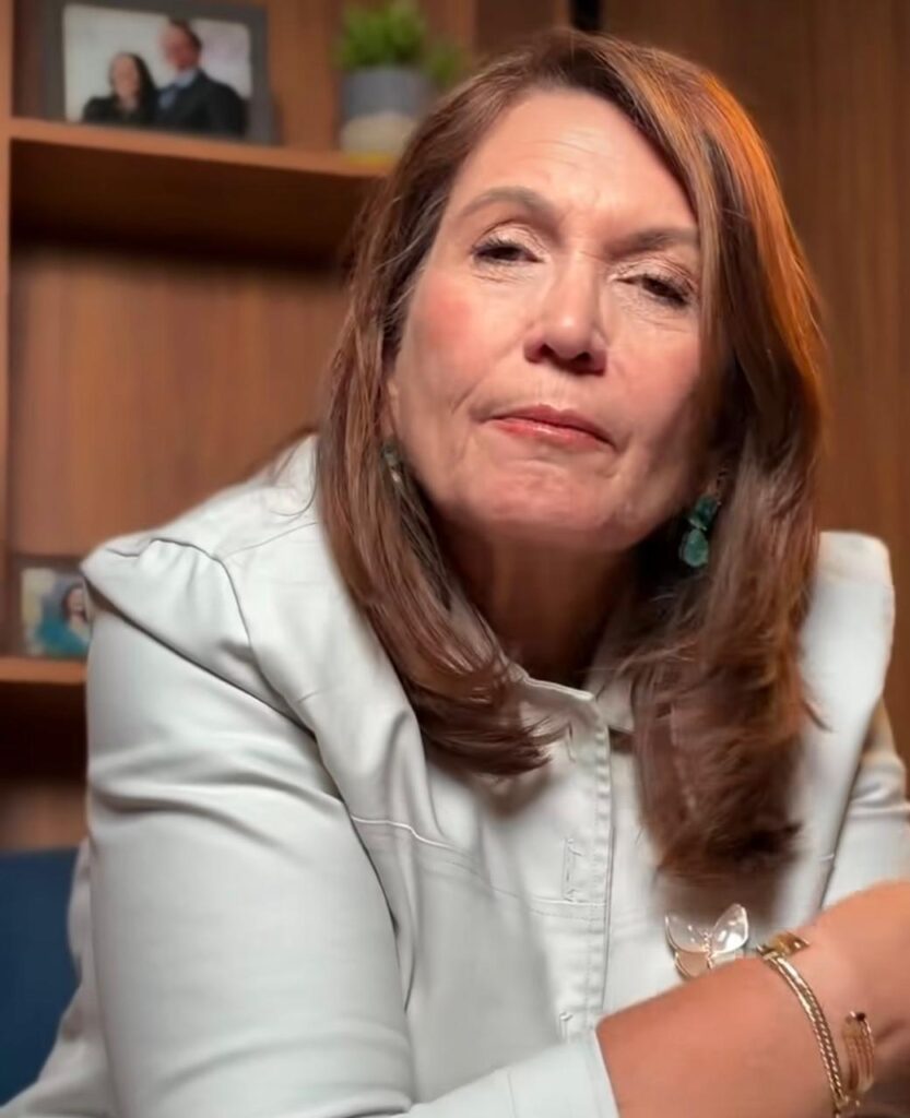 Bia se diz “atropelada por jamanta” e prevê dias sombrios
