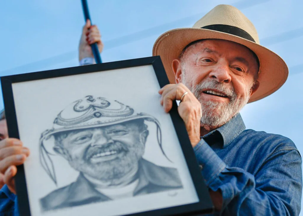 Lula vira em Morrinhos no 2º turno e vence em todas as cidades do Ceará