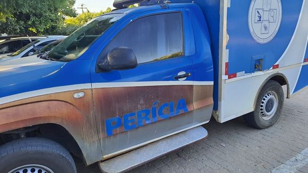 Homem de 42 anos morre e três pessoas ficam feridas em colisão entre motocicletas em Carinhanha