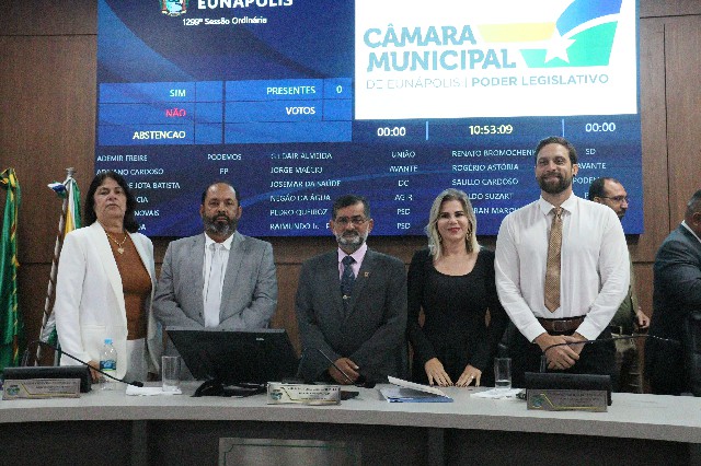 ATÉ QUE ENFIM TEVE “QUORUM”, E REALIZOU-SE A 1ª SEÇÃO DA CME, NO PÓS 1º TURNO.