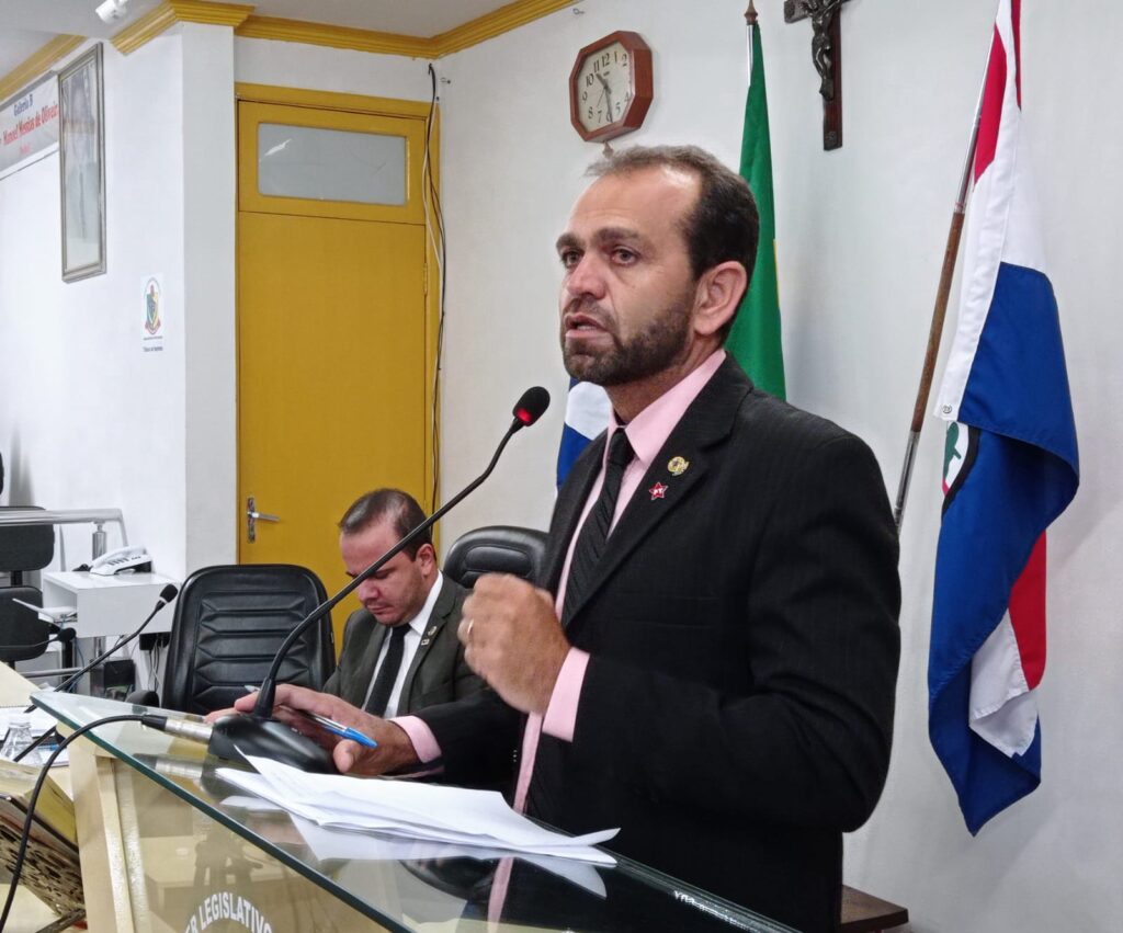 Câmara de Cícero Dantas aprova indicação de vereador Zé Domingos e abaixo-assinado de moradores de povoado