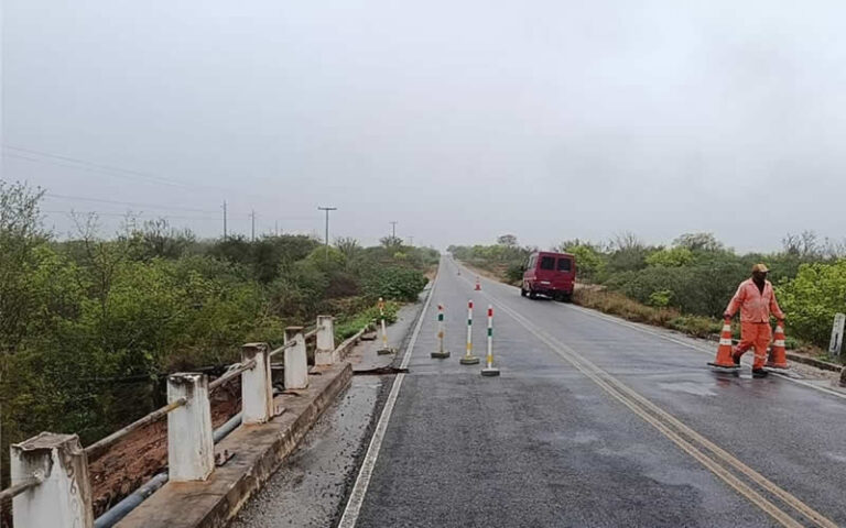 Estado monitora municípios e rodovias da região atingidos por fortes chuvas