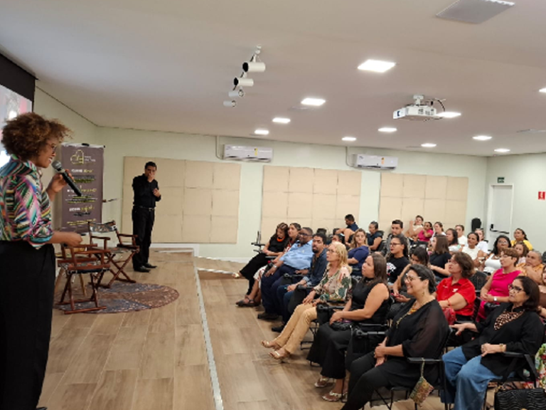 Crato viabiliza jornada de empreendedorismo para mães atípicas com oficinas, palestras e feira de negócios