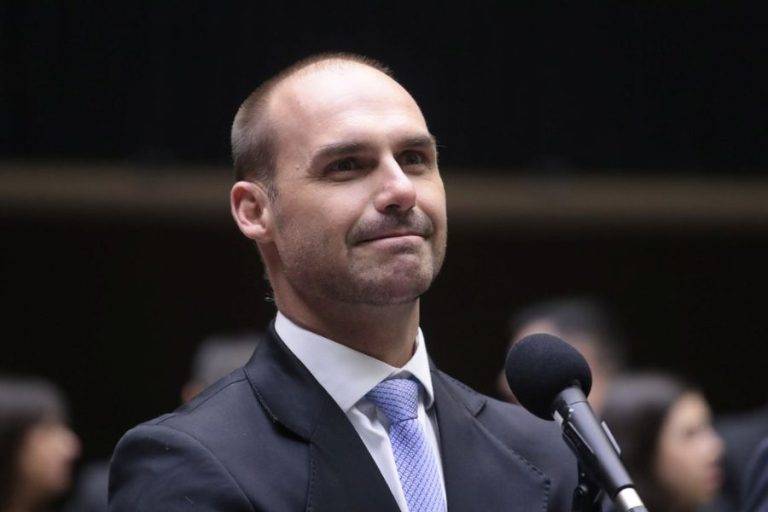 Fachin arquiva inquérito sobre atuação de Eduardo Bolsonaro nos EUA