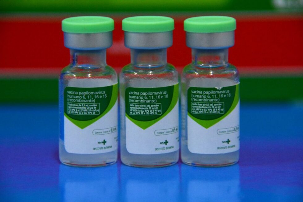 Vacinação contra HPV é estendida até dezembro para jovens de 15 a 19 anos