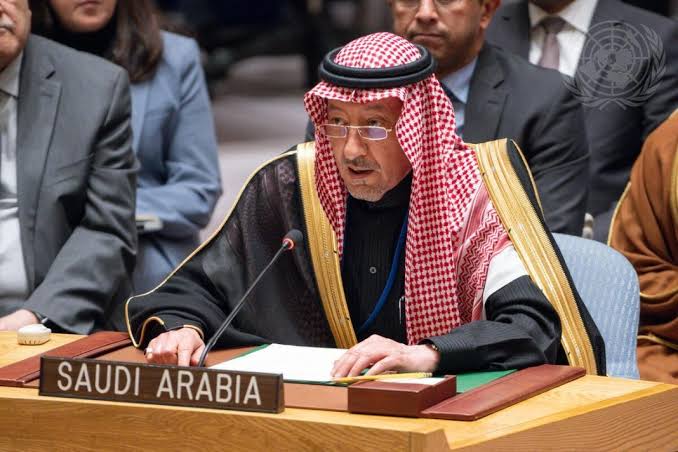 Líderes do Oriente Médio pedem calma diante do risco de escalada entre EUA, Israel e Irã