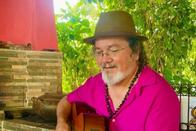 João Pirambu faz show nesta quinta, 15, lançando a música “Gonzagueando no Forró”
