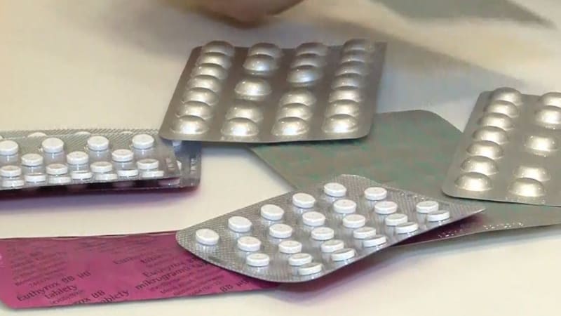 Farmácias tchecas retiram comprimidos importantes. Autoridades esclareceram mudança de medida