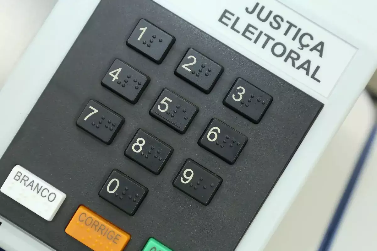 Ministério Público Eleitoral dá parecer favorável à união de federação e partido que pode interferir na cláusula de barreira
