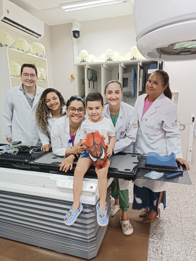 Combate ao câncer infantojuvenil ganha tratamento avançado e lúdico no Ceará