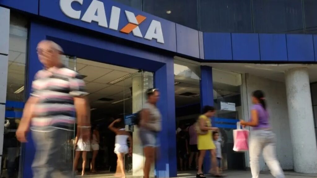 Bancários da Caixa rejeitam proposta e mantêm greve