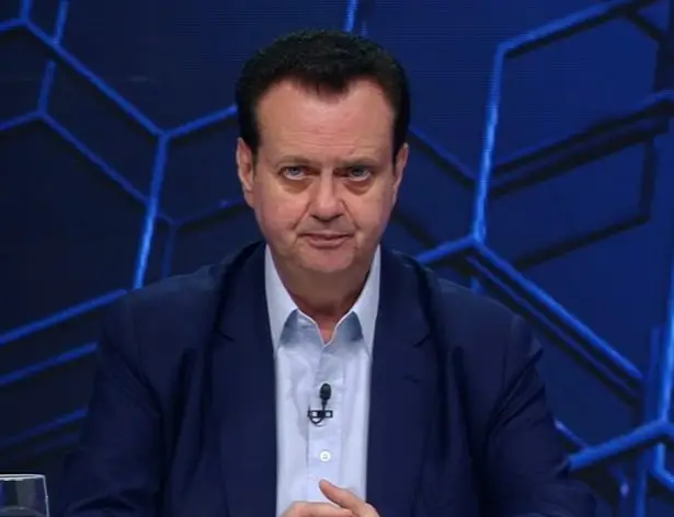 Kassab diz que governo procurou PSD e vincula aproximação a medidas econômicas