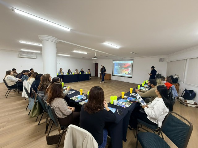 Porto Seguro percorre nove cidades em Roadshow com a Azul Viagens