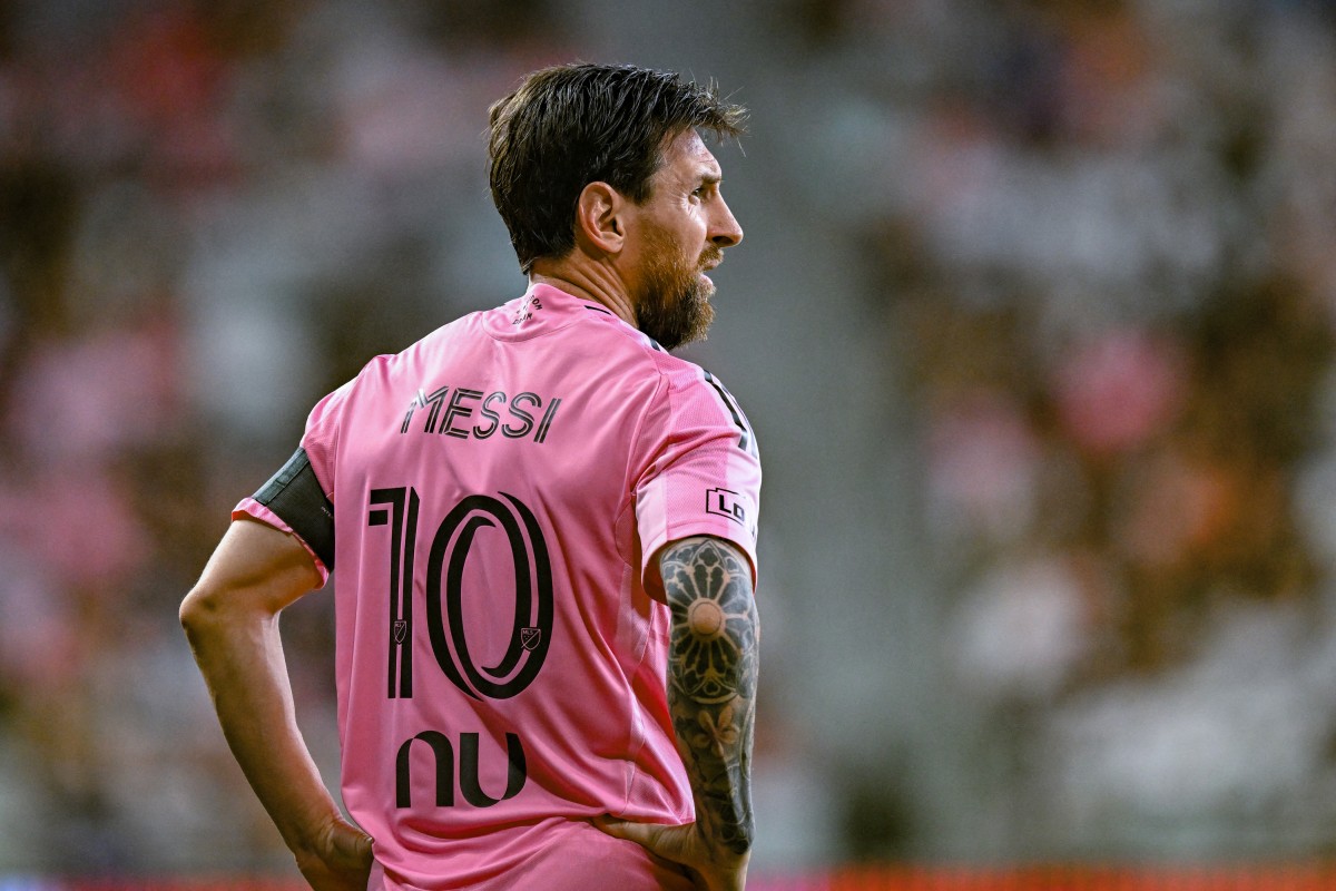 Site do Corinthians é alvo de ataque hacker e 'anuncia' a contratação de Lionel Messi