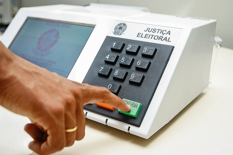 Voto a voto: Abstenção cai em Teixeira de Freitas no 2º do turno das eleições 2026