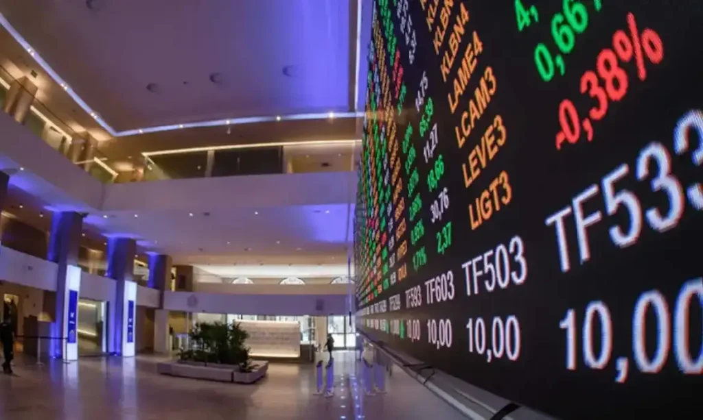 Bolsa brasileira cai 10% após reeleição de Lula e B3 suspende negociações por 30 minutos
