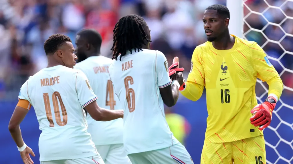 Agenda da Copa desta terça (30) define rival do Brasil e terá França e México em campo