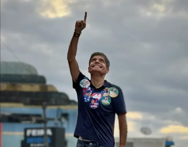O nome do União Brasil que é dado como certo em um eventual ministério de Flávio